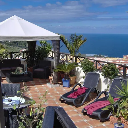 Mit Privatem Balkon Sowie Meer- Und Gebirgsblick Im Modernen Stil Apartment Icod De Los Vinos