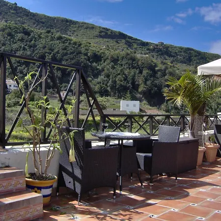 Apartment Mit Privatem Balkon Sowie Meer- Und Gebirgsblick Im Modernen Stil Icod De Los Vinos